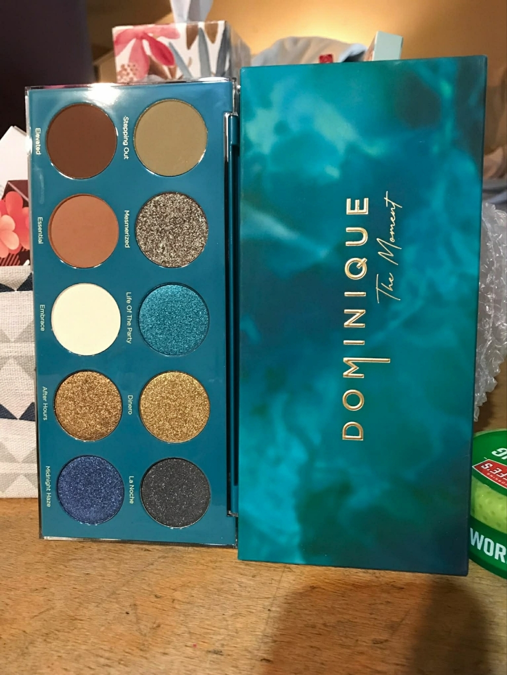 DOMINIQUE The Moment Palette HUGE Neutrals Blues Gold 15.3g *Brand New in Box